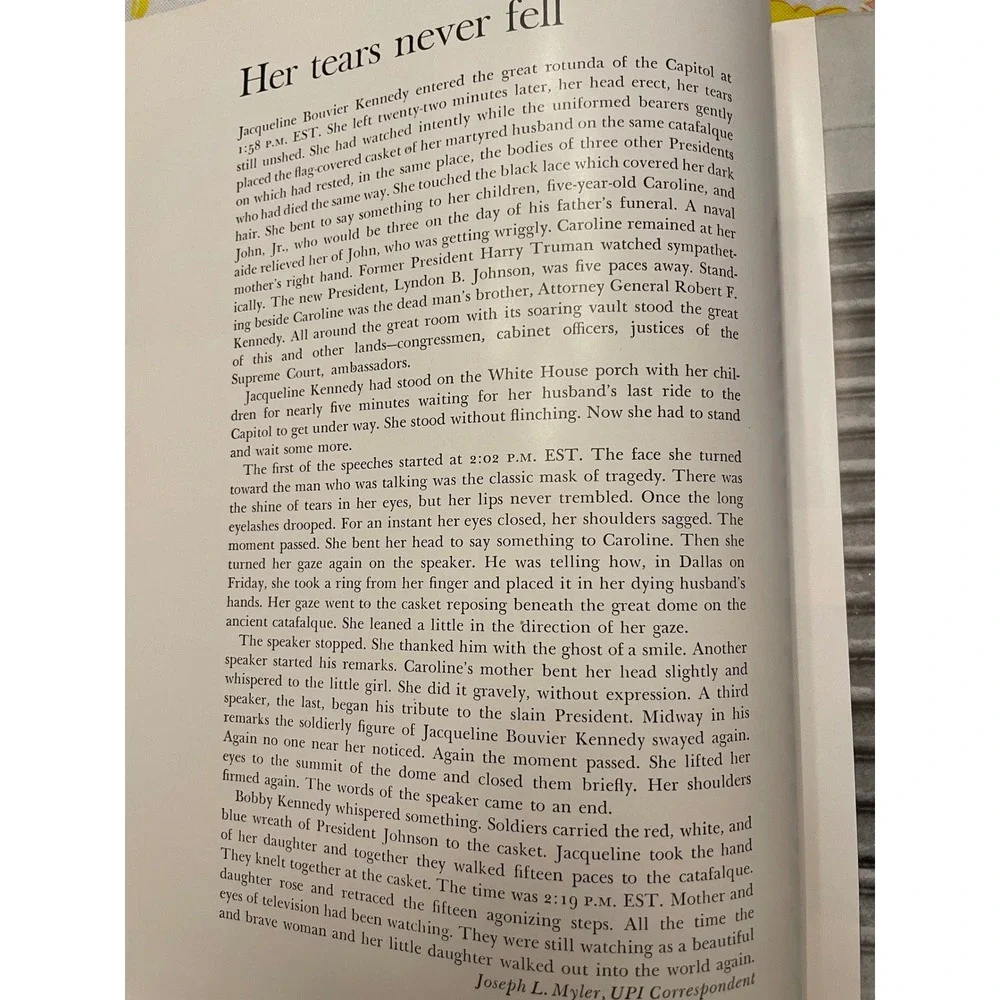 1964 Four Days JFK Death Historical Record‎ Book Milwaukee Sentinel Edition